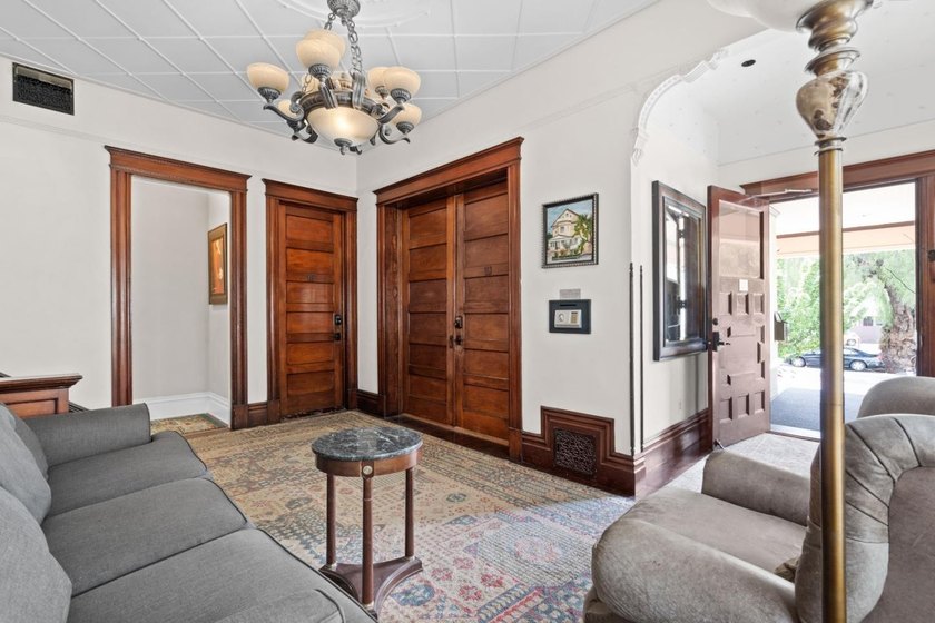 THIS PROPERTY IS TRULY A CASH MAKING MACHINE! It's a truly rare - photo 8