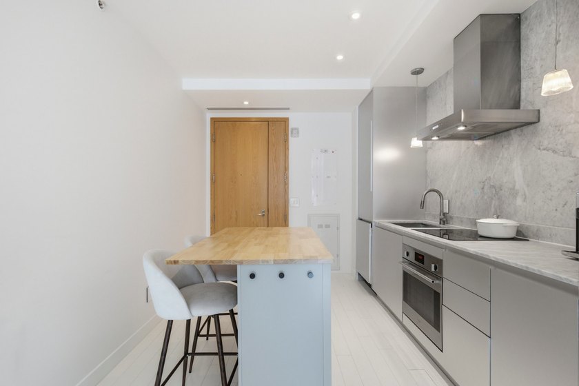 L'un des immeubles de condominiums les plus luxueux de - photo 14