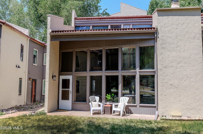 Wake up to mountain living at its best. Nestled in the heart of - photo 16