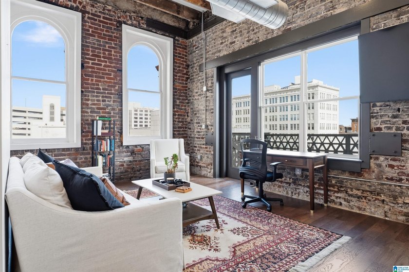 We believe this is the best condo in historic Founders Station! - photo 8