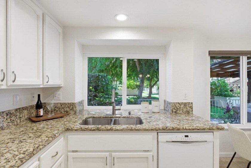 Welcome to 3111 Lake Albano Circle, a beautifully upgraded home - photo 10