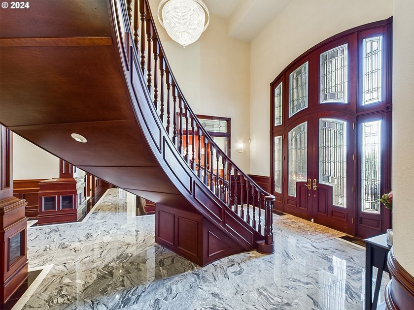Welcome to your own private paradise Overlooking Tualatin - photo 4