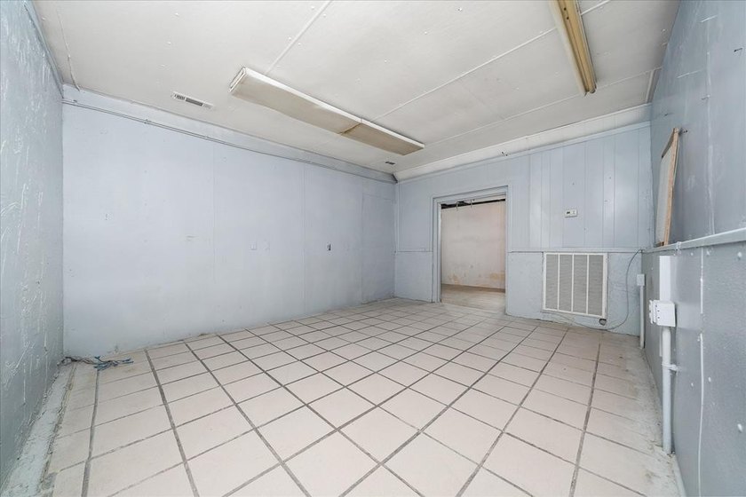 Location...Location...Location! This commercial property is - photo 3