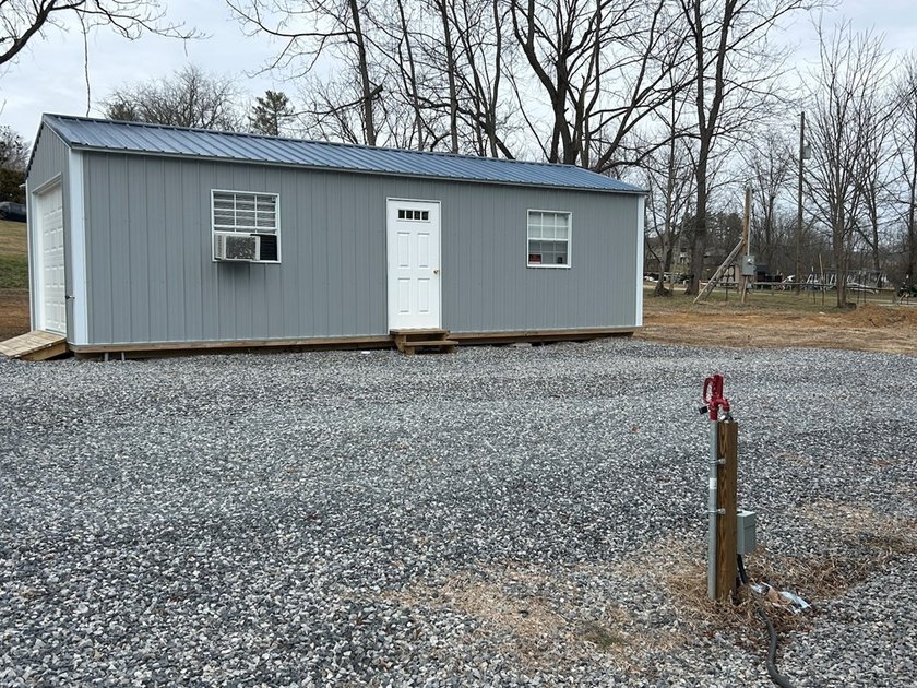 Prime Riverfront Opportunity on the New River! Discover an - photo 16