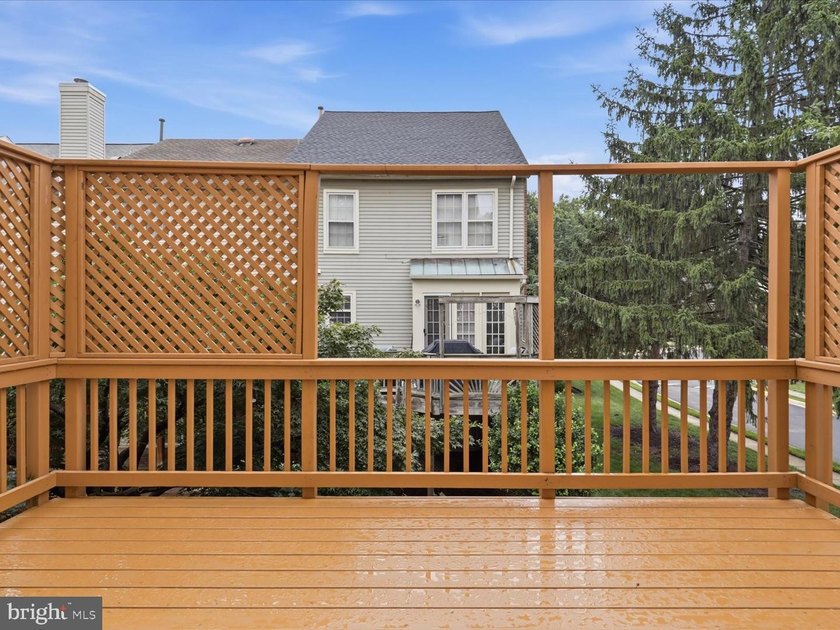 Discover exceptional living in Fairfax's Penderbrook community - photo 15