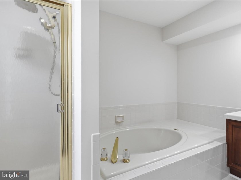 Discover exceptional living in Fairfax's Penderbrook community - photo 22
