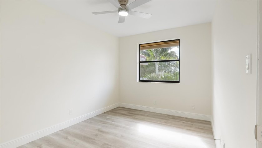 Top-Floor Corner Unit | All Ages | Rent Right Away! Experience - photo 14