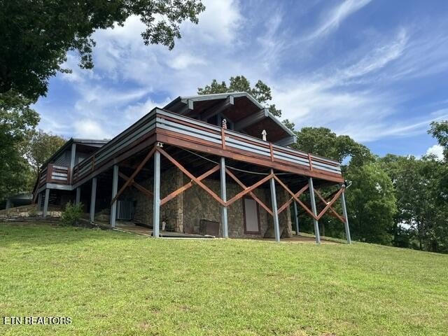Incredible premier Main Channel Lake Front property. Three - photo 3