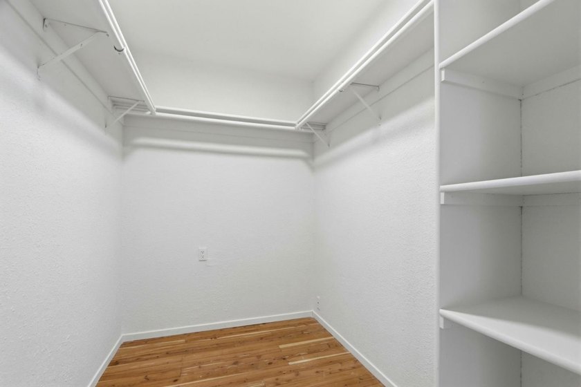 Welcome to this Beautifully updated 3-bedroom, 2-bath home - photo 14