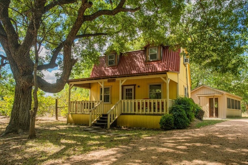 In the heart of the Texas Hill Country Wine Trail, this - photo 22