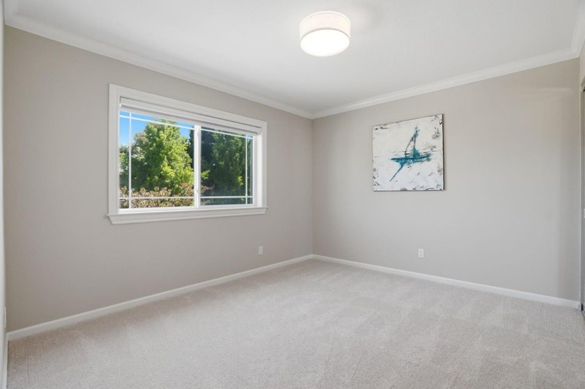 PRIZED CORNER LOT WITH STUNNING REMODEL IN SERENE ALMADEN | - photo 36