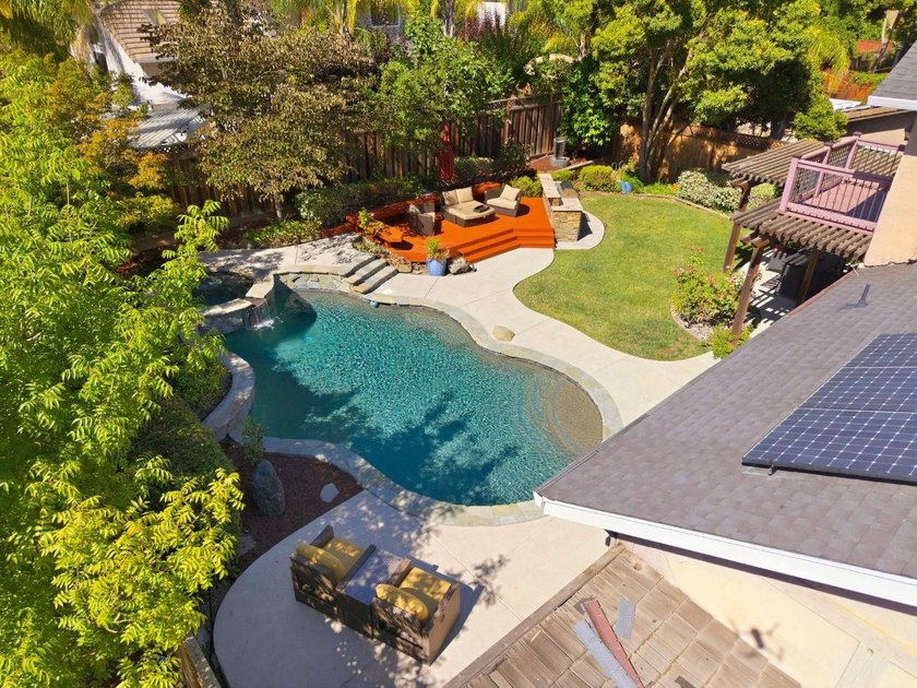 PRIZED CORNER LOT WITH STUNNING REMODEL IN SERENE ALMADEN | - photo 49
