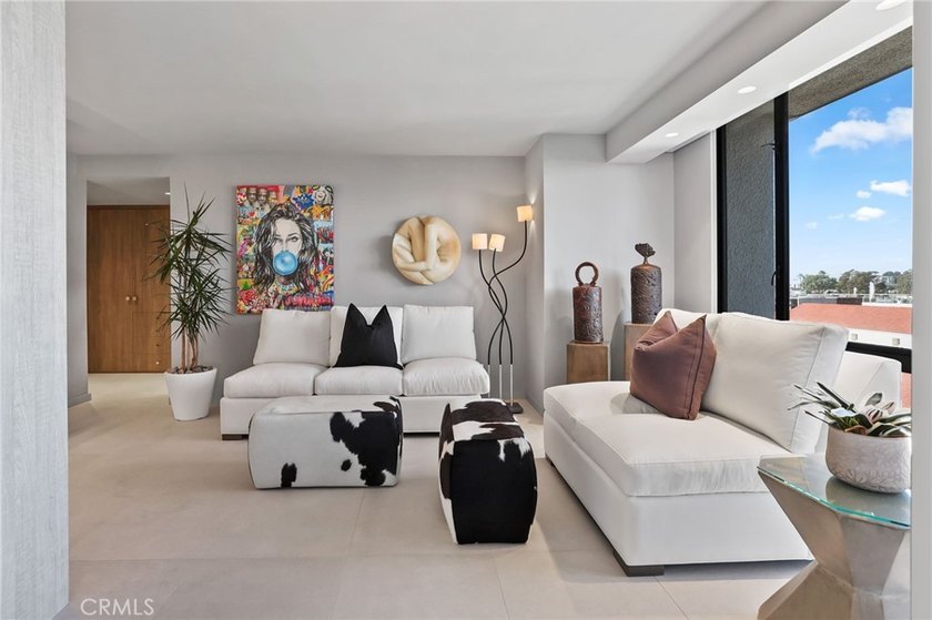Welcome to 601 Lido Park Drive, Newport Beach's ultimate - photo 9