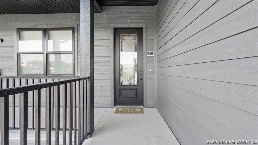 UPSCALE LAKEFRONT CONDO! Discover style with this 2023-built - photo 39