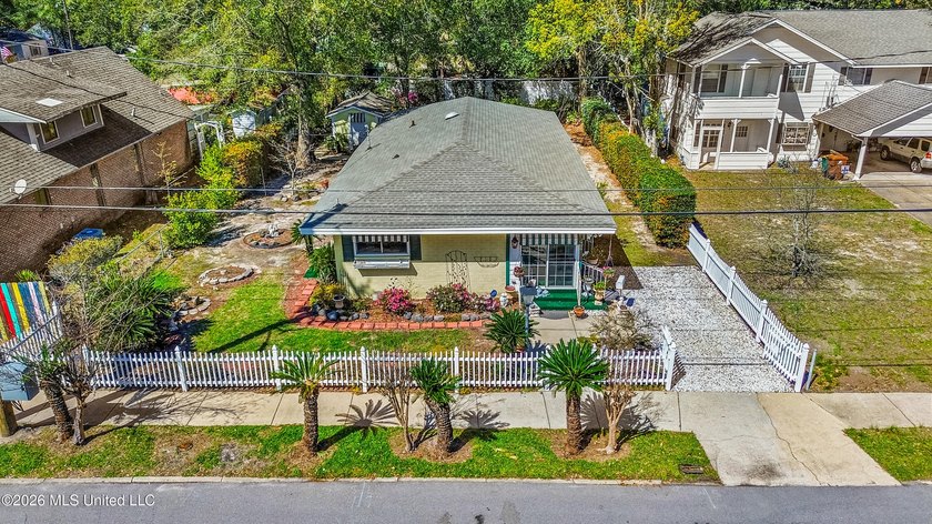 Charming coastal cottage - now vacant and ready for quick - photo 10