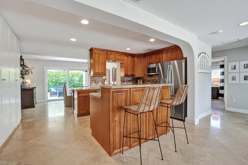 Welcome to this spacious single-story updated home on a corner - photo 9