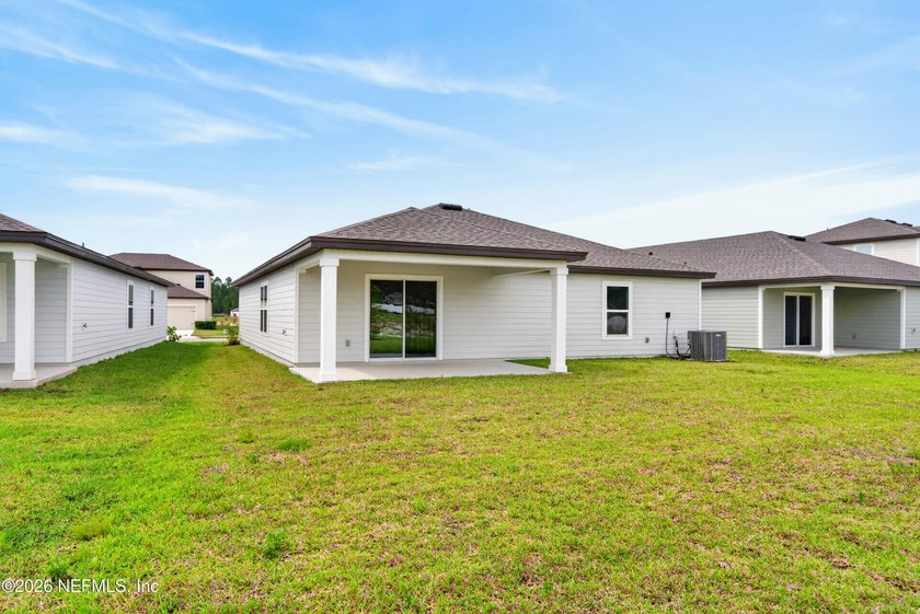 The St. Martin | Westport Landing | Built by LGI Homes 3 beds. 2 - photo 8