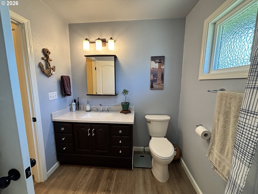 Welcome home to this beautifully maintained 1969 charmer - photo 26
