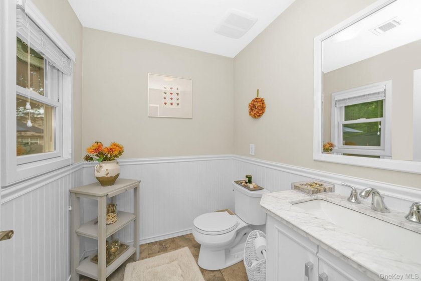Welcome to 30 Ferndale Avenue, a beautifully maintained - photo 33