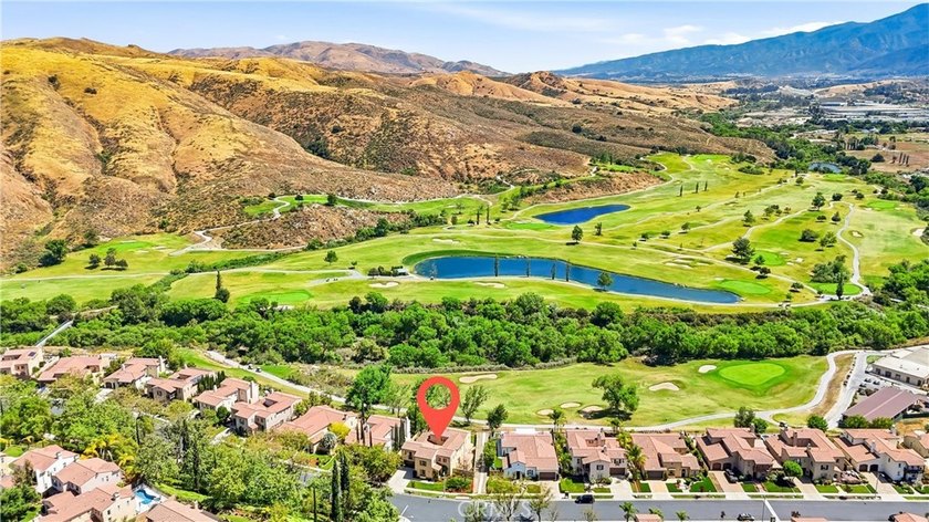 Price to sell--only $276/SF for a beautiful view home! Set - photo 5
