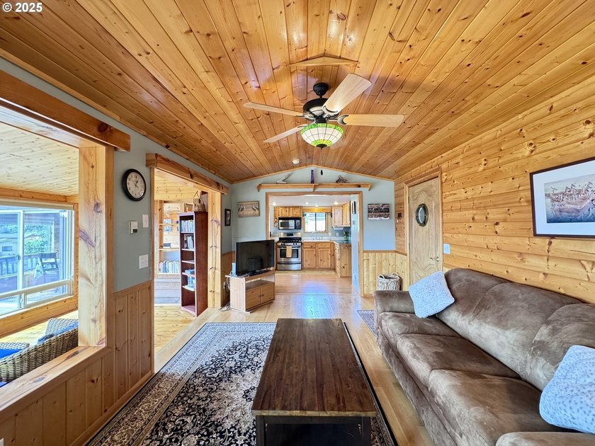 Welcome to one of the Coolest Ocean View Properties available in - photo 14