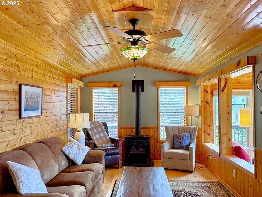 Welcome to one of the Coolest Ocean View Properties available in - photo 15