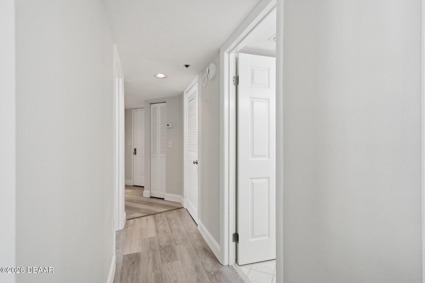 LOW MAINTENANCE LIVING -HOA includes WATER, SEWER, CABLE TV - photo 21