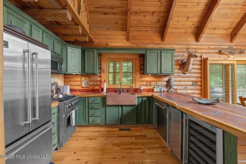 Welcome to Nola Pines! This unique property is tucked away on - photo 11
