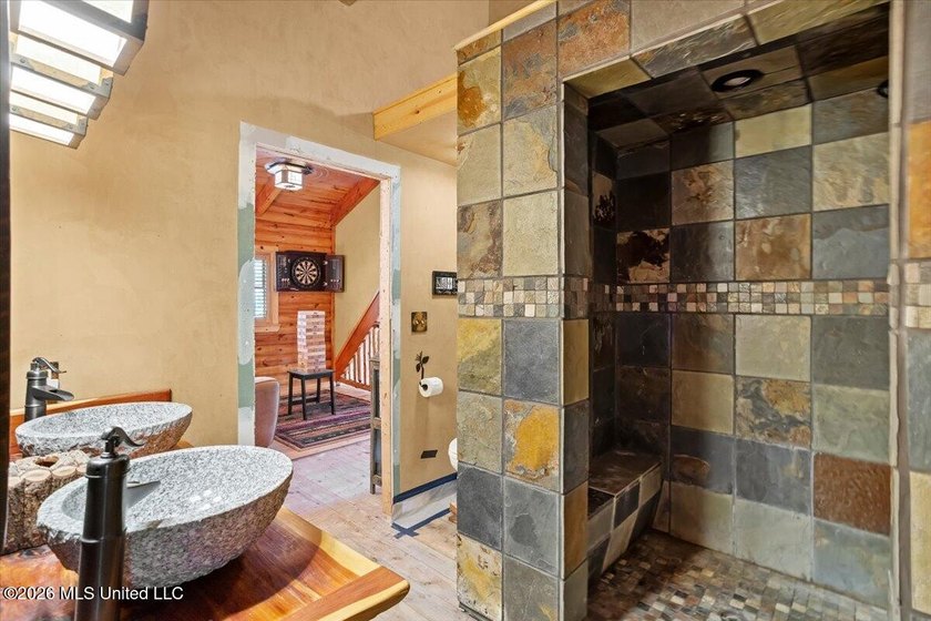 Welcome to Nola Pines! This unique property is tucked away on - photo 17