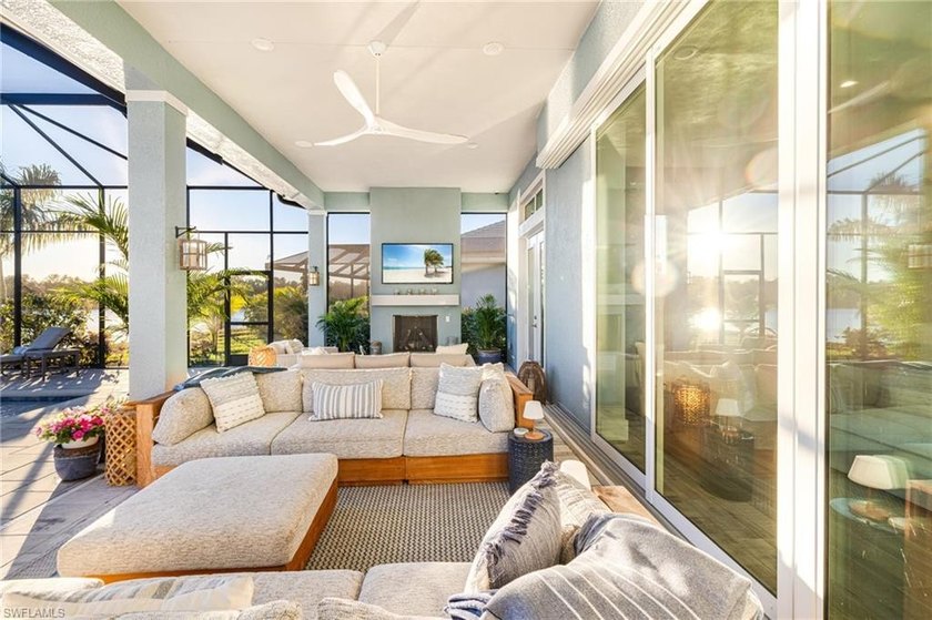 Set within the prestigious, resort-inspired community of Naples - photo 39
