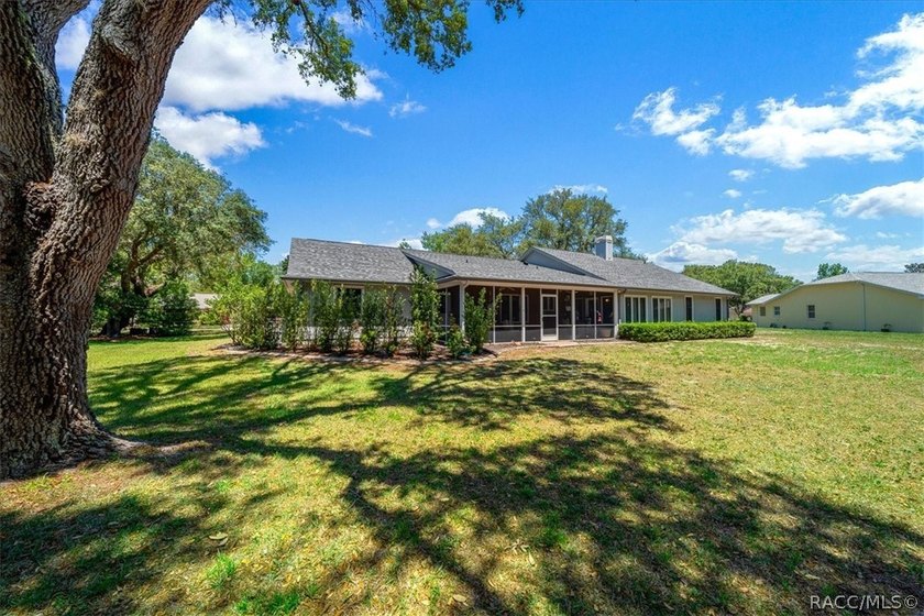 A step away from typical cookie cutter homes, this property - photo 42