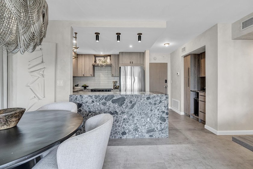 One-of-a-kind and unlike anything else in Essex Tower, this - photo 5