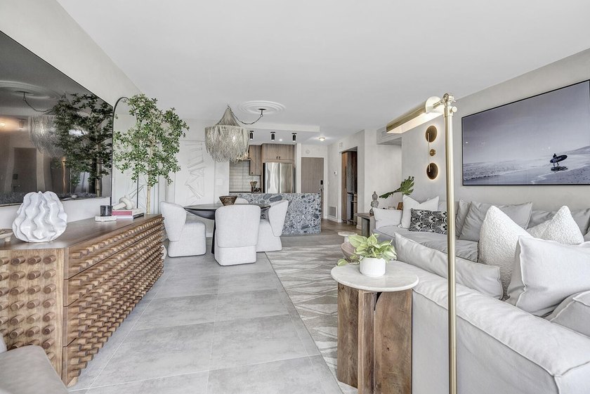 One-of-a-kind and unlike anything else in Essex Tower, this - photo 10