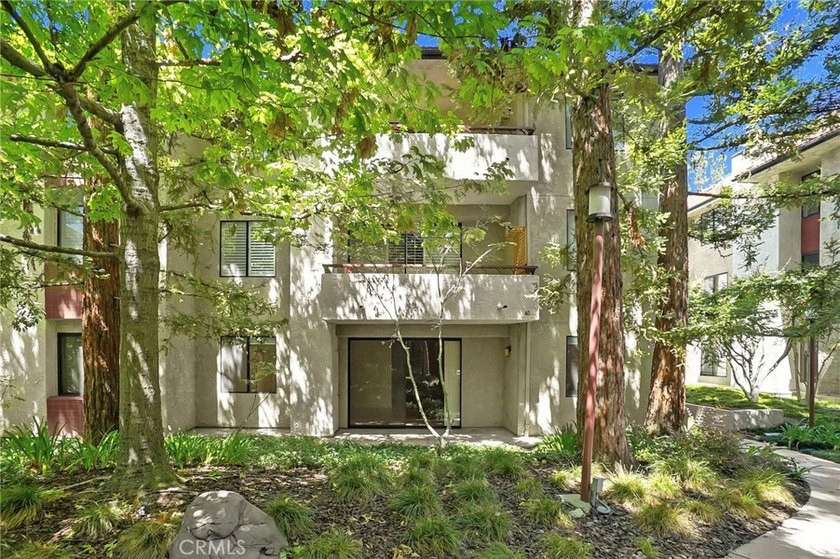 Tucked away in the peaceful, woodsy hills of Monterey Hills - photo 10