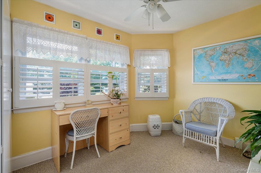 Welcome to 311 Locust Ave - a beautifully maintained early - photo 17