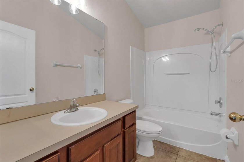 Priced to Sell! Don't miss this move-in-ready 2-bedroom - photo 20