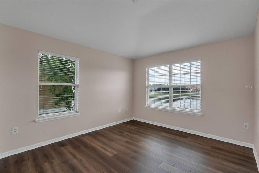 Priced to Sell! Don't miss this move-in-ready 2-bedroom - photo 21