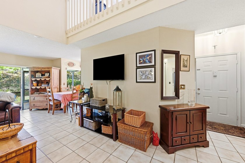Welcome to Discovery Pointe in Deerfield Beach! This spacious - photo 6
