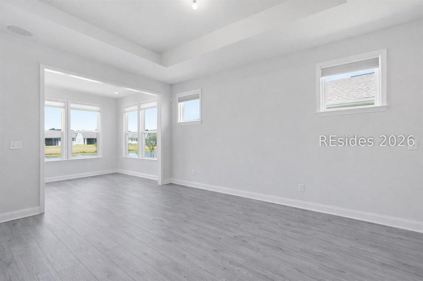 Welcome home to this beautiful 2BD/2BA/Den Palmary model - photo 14