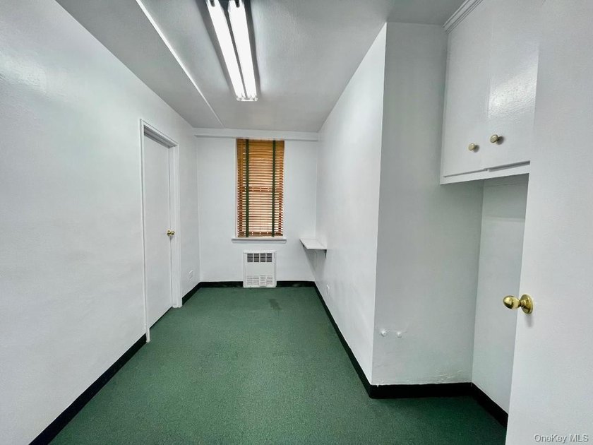 This commercial medical office condo situated right one Queens - photo 16