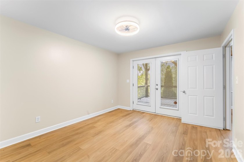 Welcome to your golf community access property situated on the - photo 31