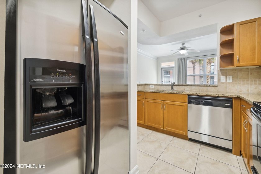GREAT PRICE REDUCTION! WHAT ARE YOU WAITING FOR? New HVAC and - photo 11