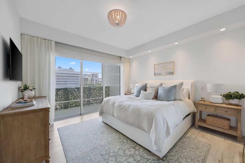 Originally designed as a 3 bedroom floorplan and thoughtfully - photo 24