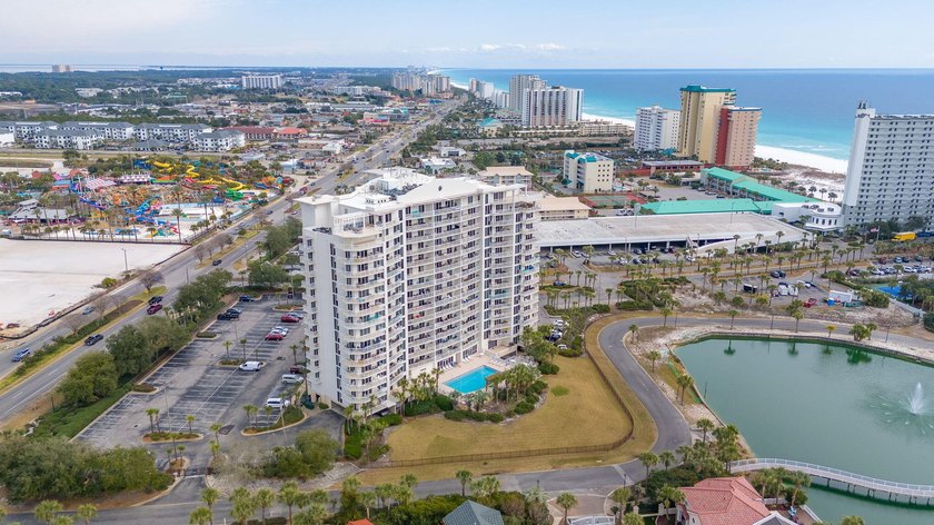 Ideally located at Pelican Beach Resort, this coastal condo - photo 27