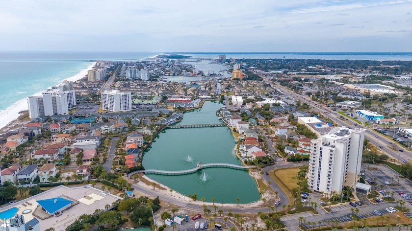 Ideally located at Pelican Beach Resort, this coastal condo - photo 29
