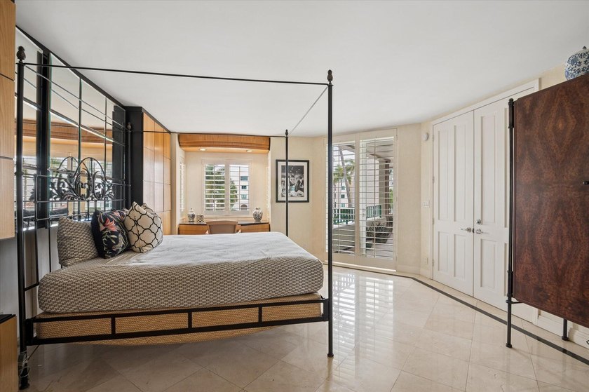 AMAZING OPPORTUNITY to own the largest 2 bedroom, 2 bath condo - photo 8