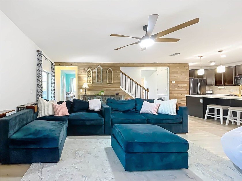 Discover over 3,200 sq.ft. of private living in the highly - photo 16