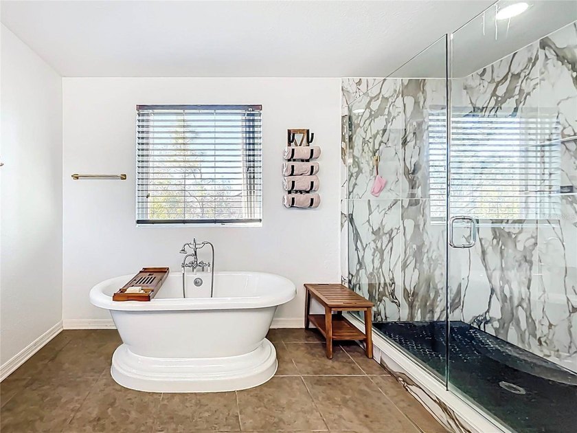 Discover over 3,200 sq.ft. of private living in the highly - photo 32