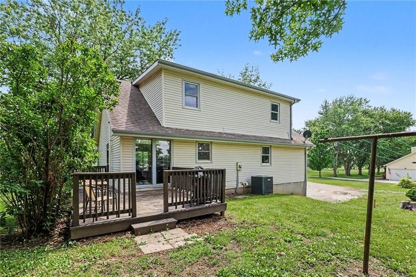 Enjoy the perfect blend of country living and convenience with - photo 22
