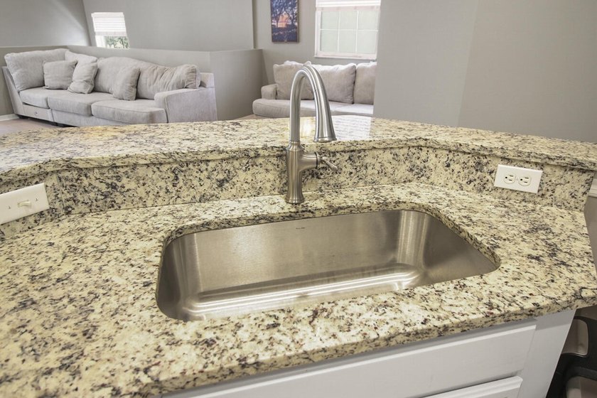 lovely upgraded kitchen &amp; baths with great sqft. This community - photo 22
